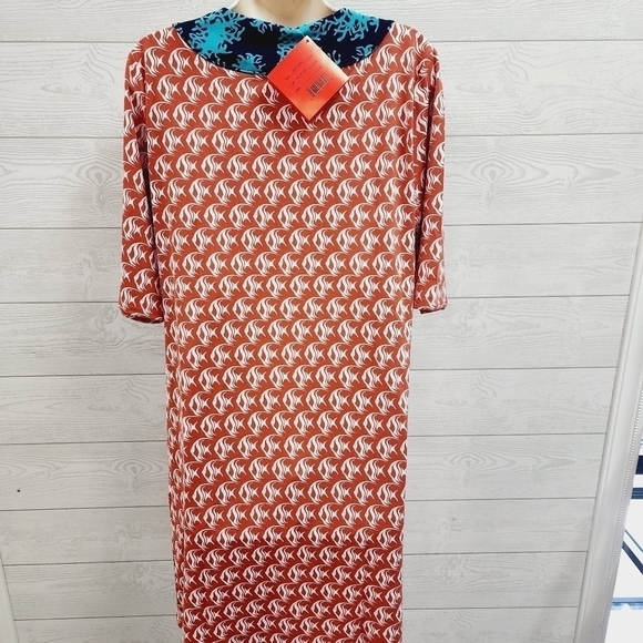 Tracy Negoshian Shift Dress - Picture 5 of 8